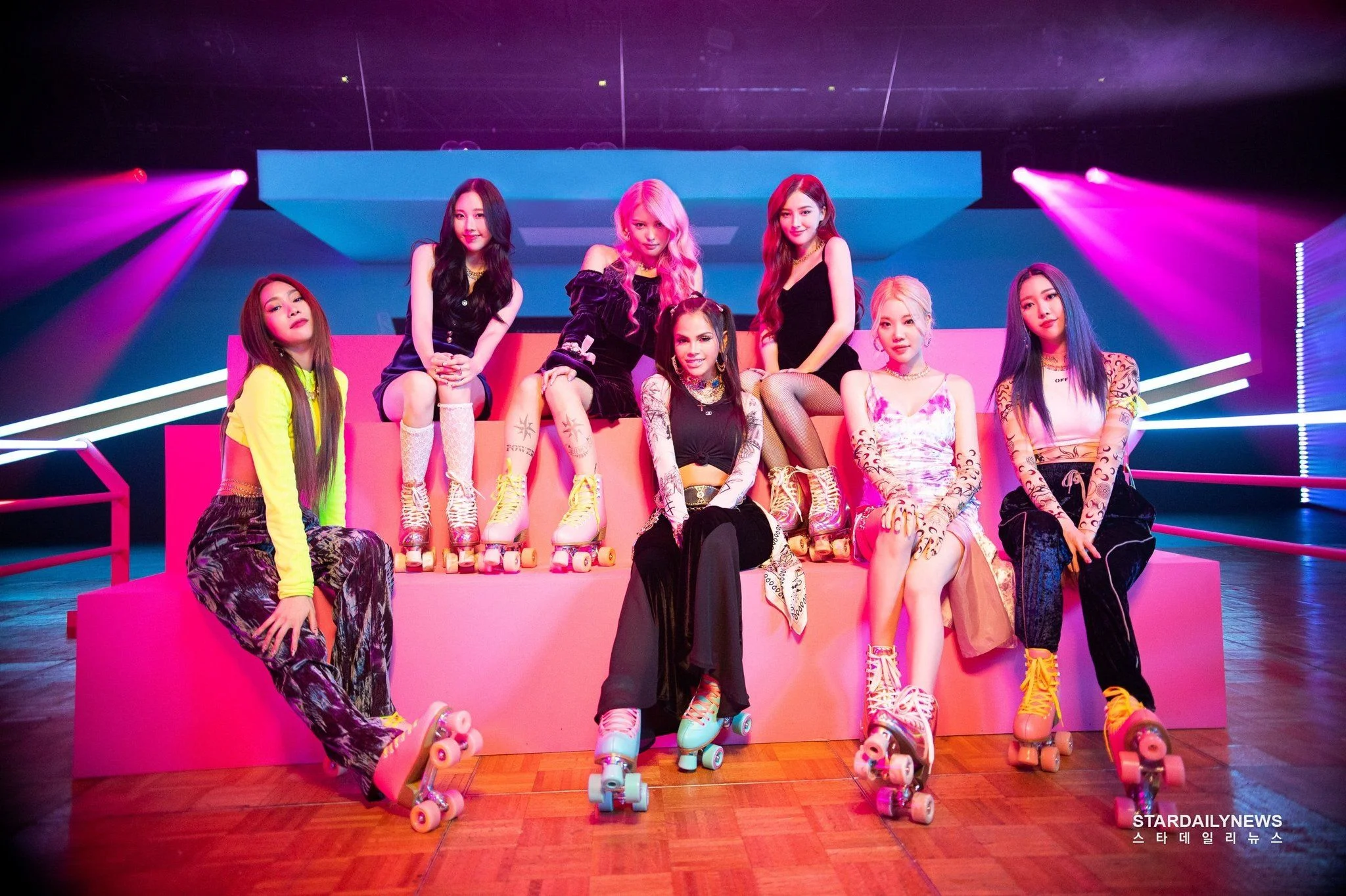 MOMOLAND y Natti Natasha colaboran en la canción Yummy, Yummy Love
