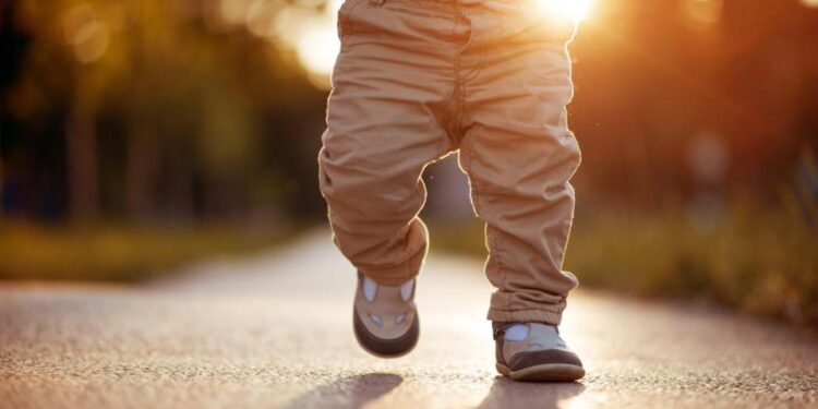 zapatos de piel para bebés, niños y niñas