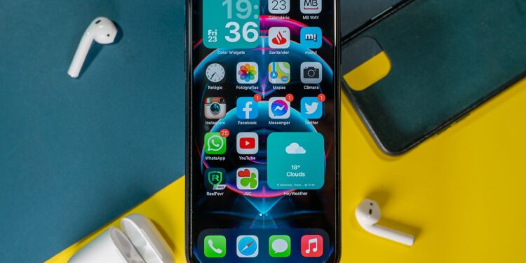iPhone 11