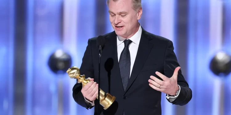 Christopher Nolan rinde homenaje a Heath Ledger en los Globos de Oro 2024